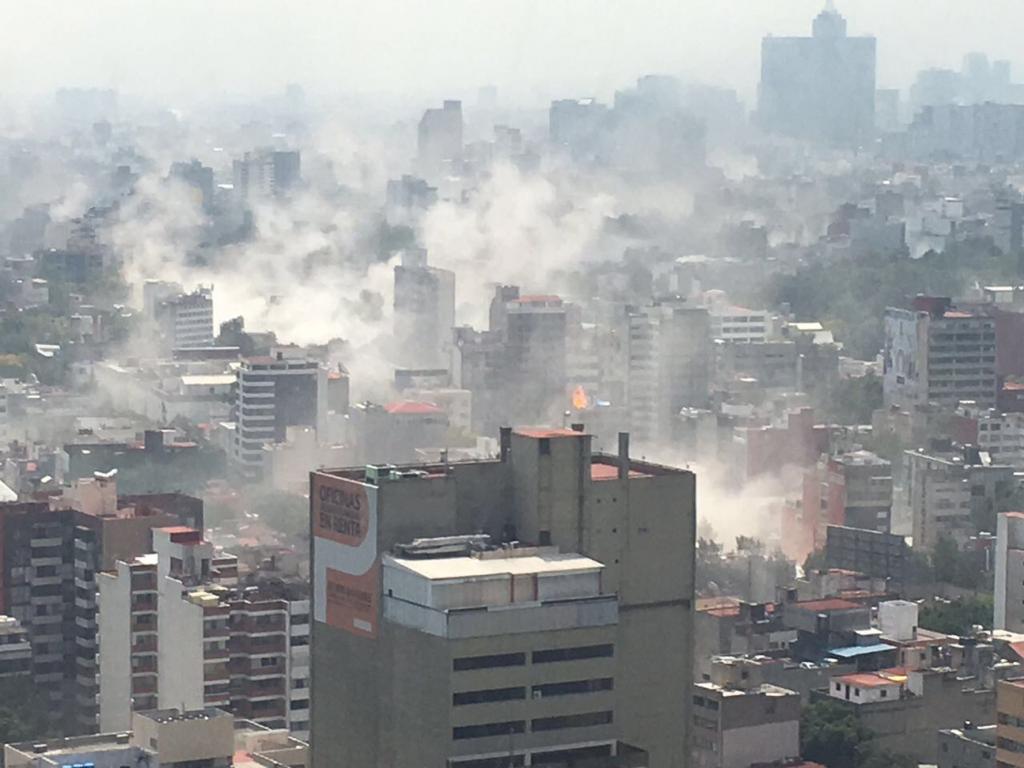 Reportan daños en la capital de México, Puebla y Morelos por terremoto