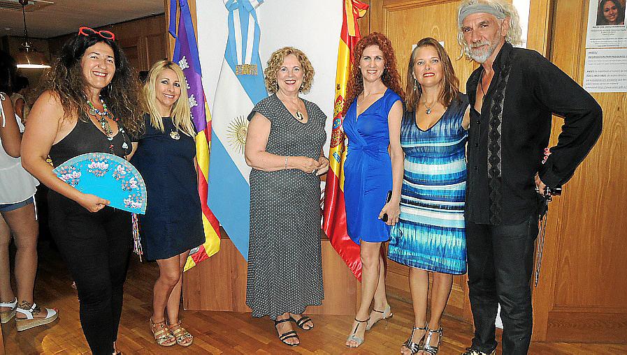 Muestra colectiva en el Consulado de Argentina